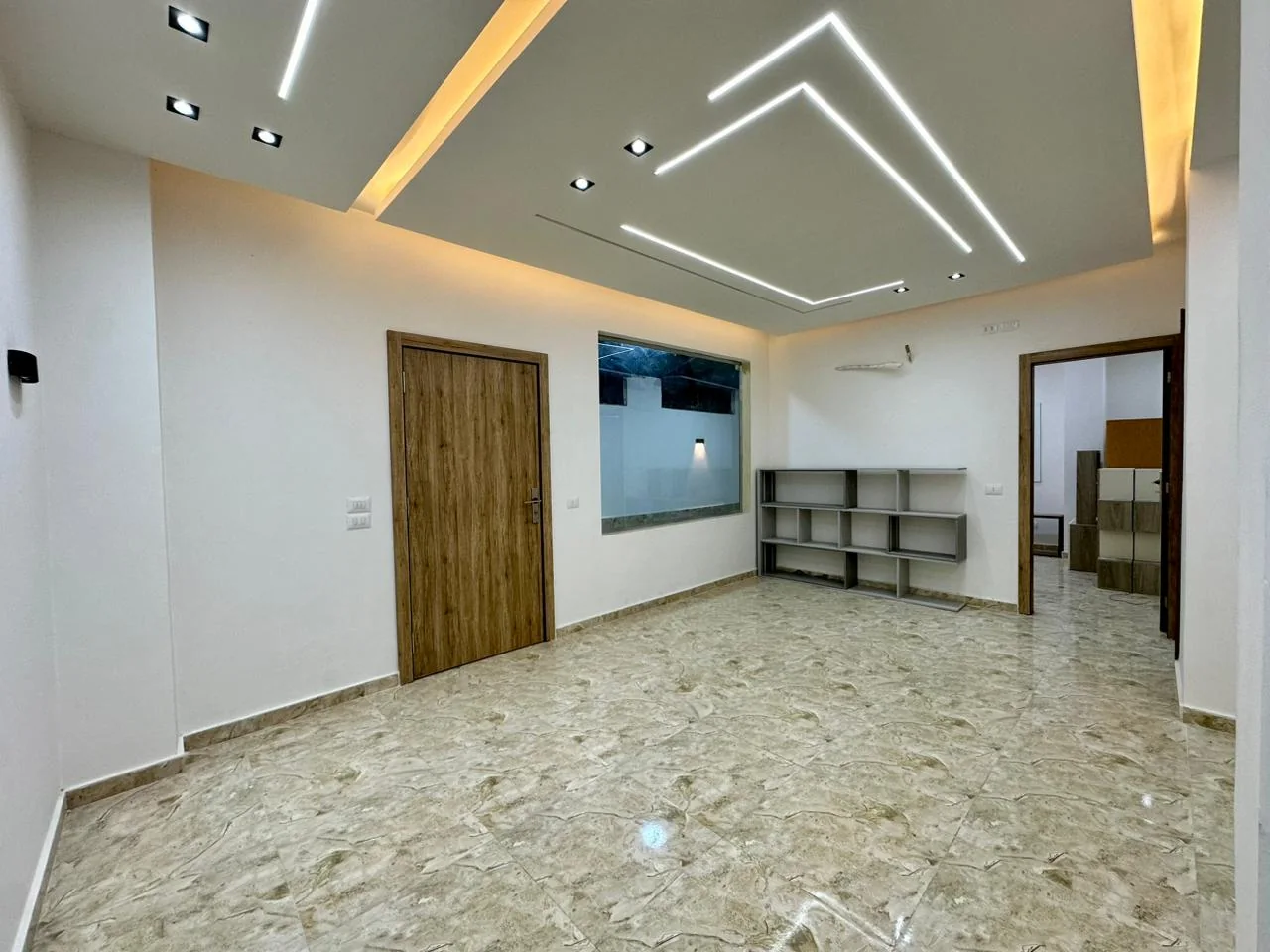 One-Bedroom Apartment with Private Outdoor Space in El Kawthar