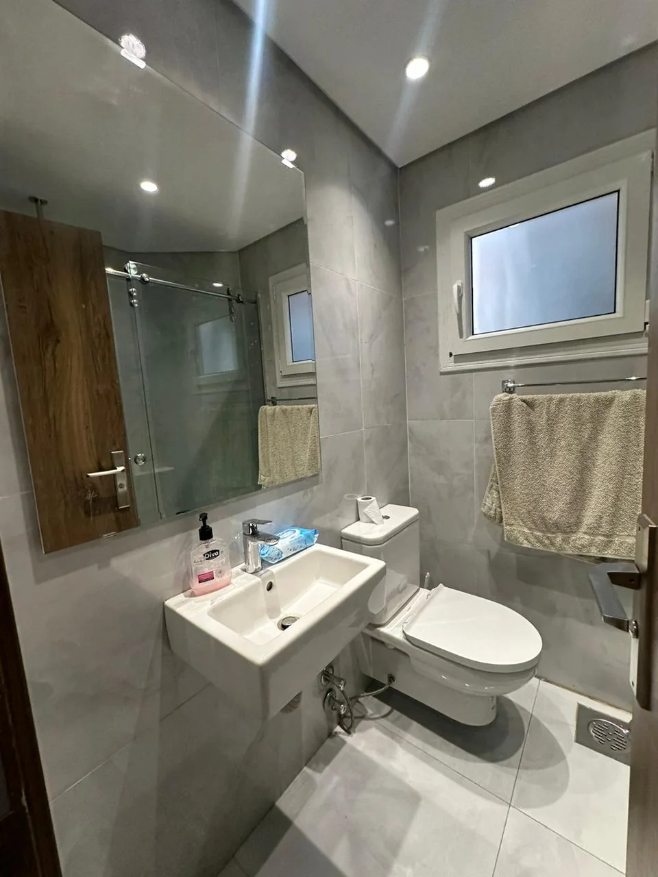 Two-Bedroom Apartment with Private Rooftop at Hurghada Marina