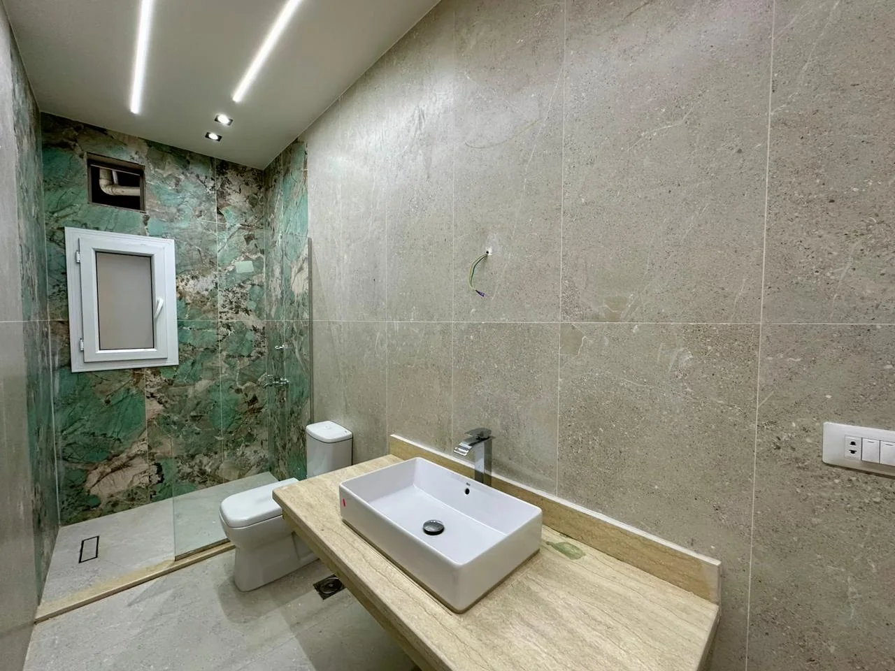 One-Bedroom Apartment with Private Outdoor Space in El Kawthar