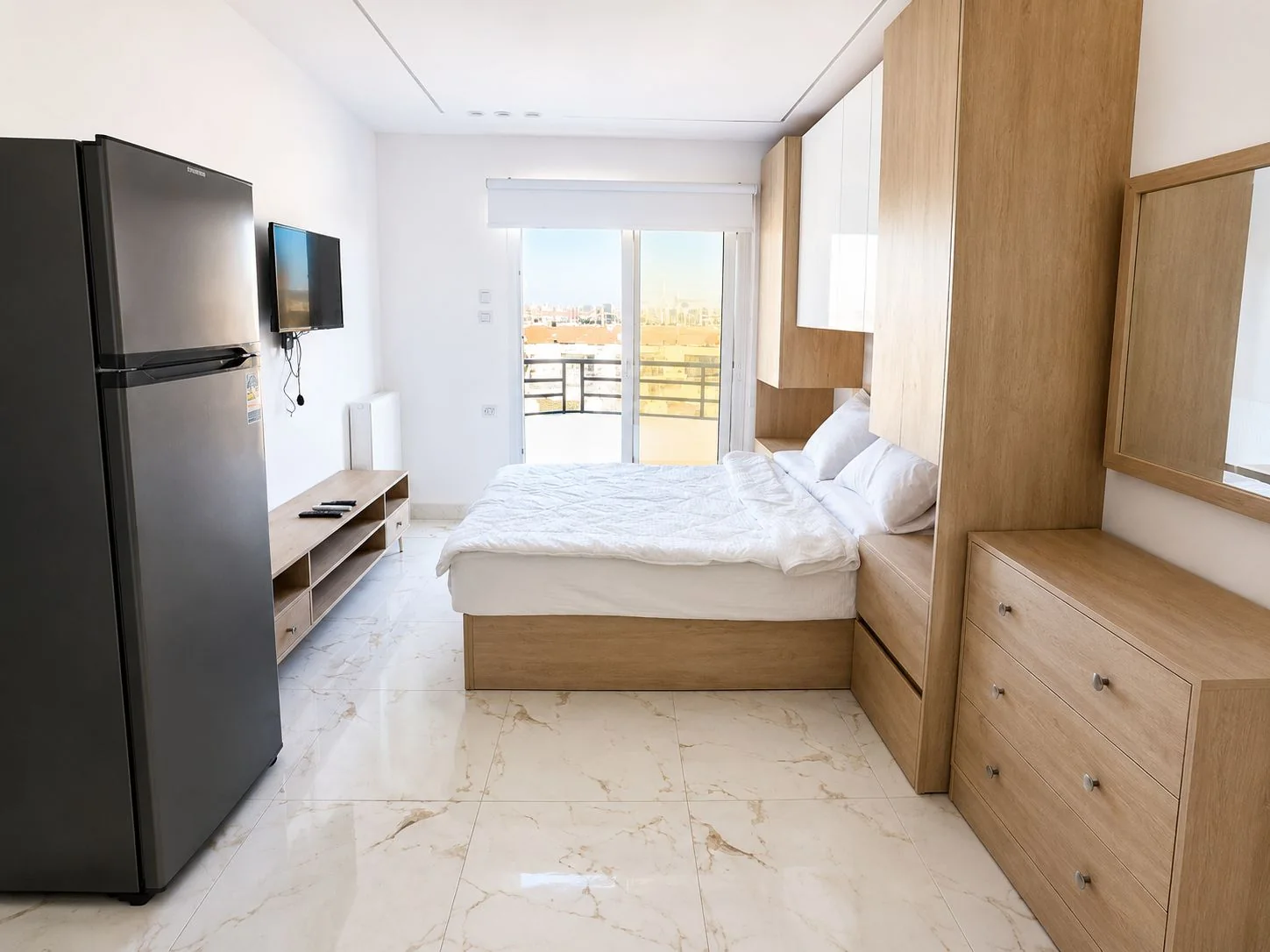 Studio and beachfront resort in Al Ahyaa – view 13
