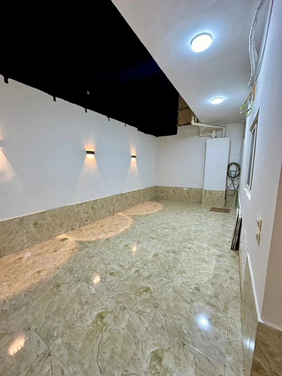 One-Bedroom Apartment with Private Outdoor Space in El Kawthar
