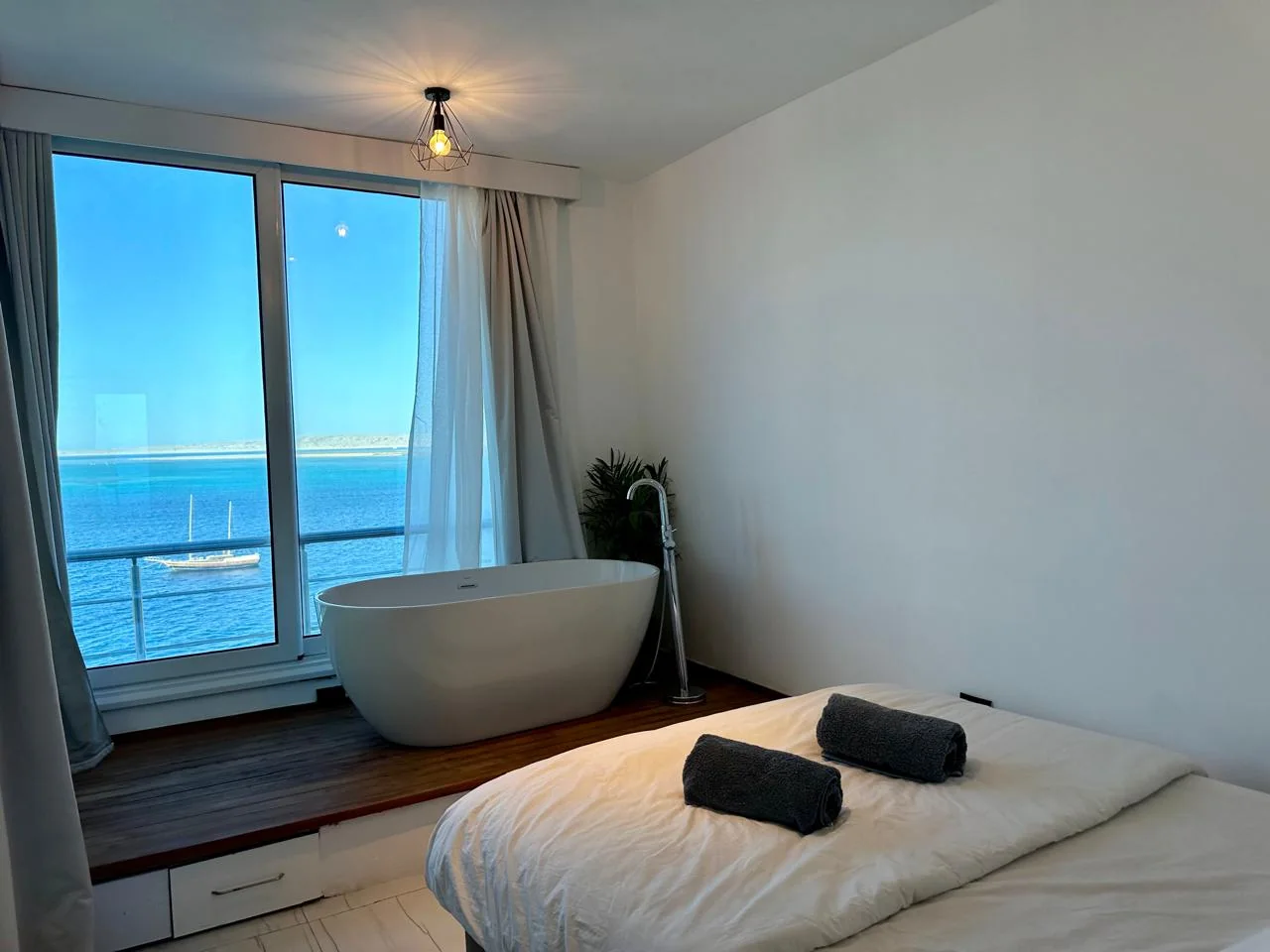 Two-Bedroom Sea-View Apartment in Hurghada City Centre