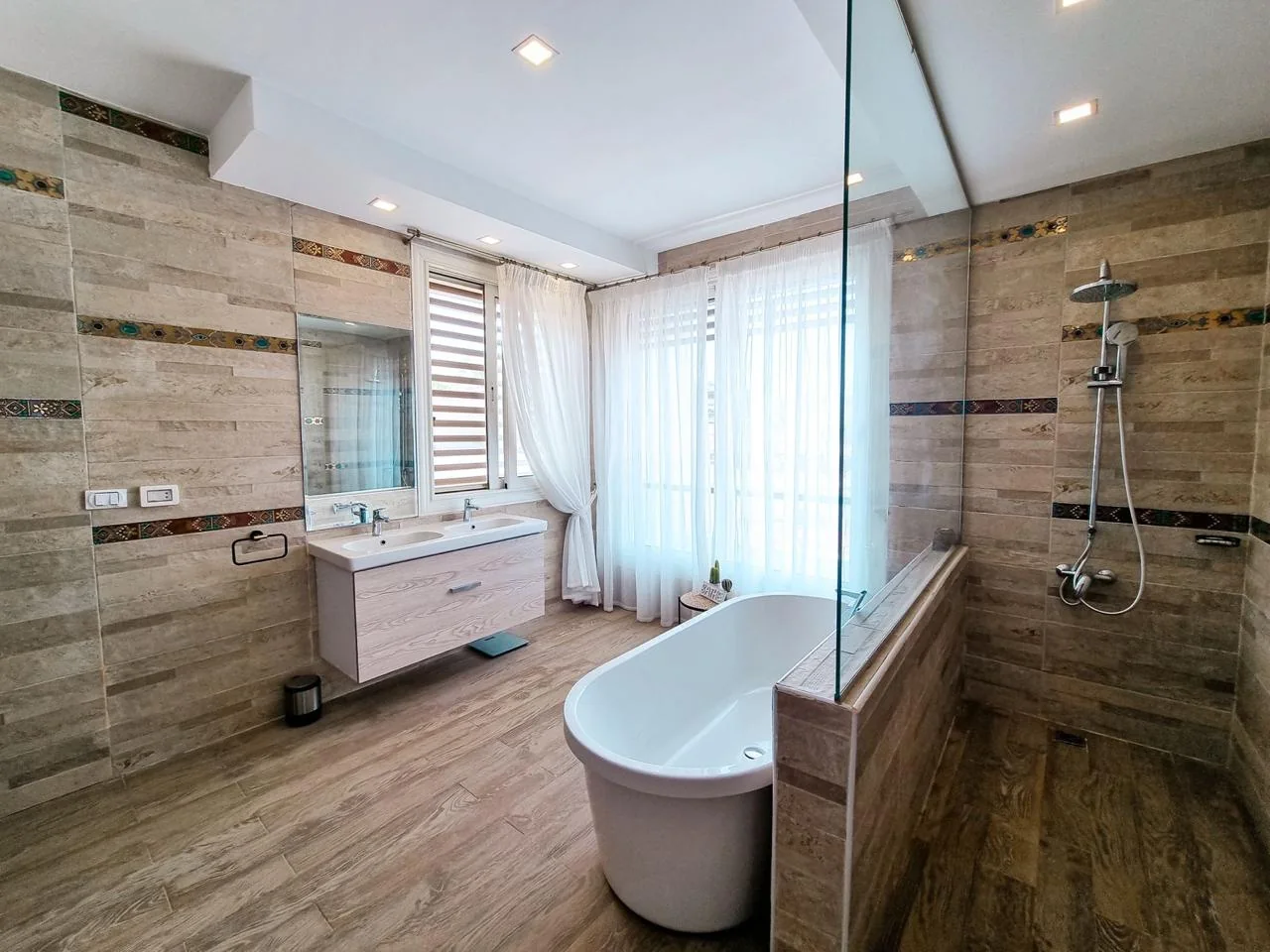 Four-Bedroom Sea-View Villa in Jamaran, Sahl Hasheesh