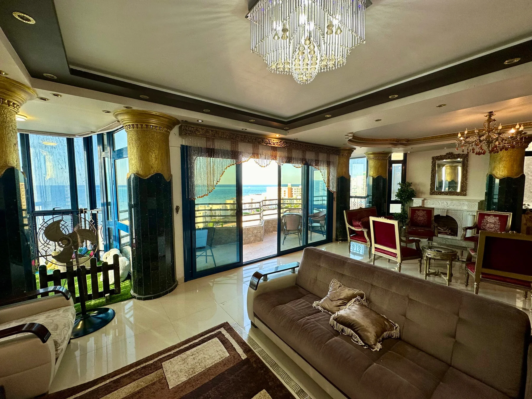 Panoramic Sea-View Four-Bedroom Apartment in Qiadat