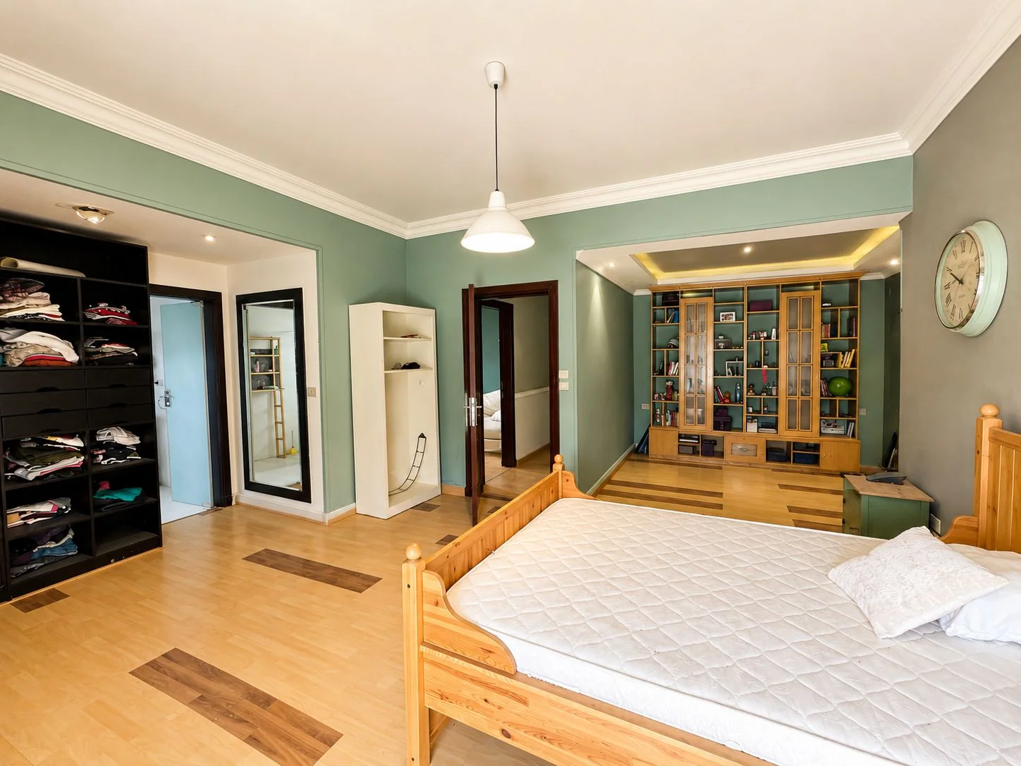 Private Residential Palace in Central Hurghada