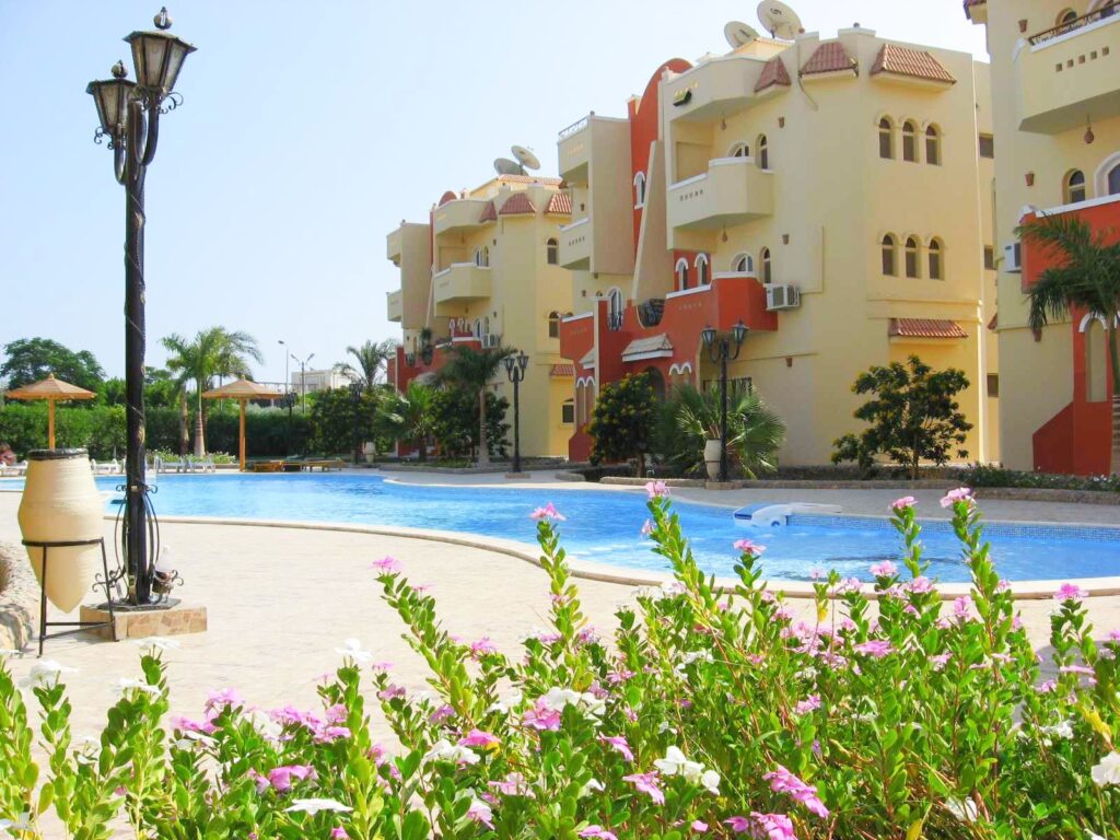 Furnished Two-Bedroom Garden Apartment at Green Garden Resort