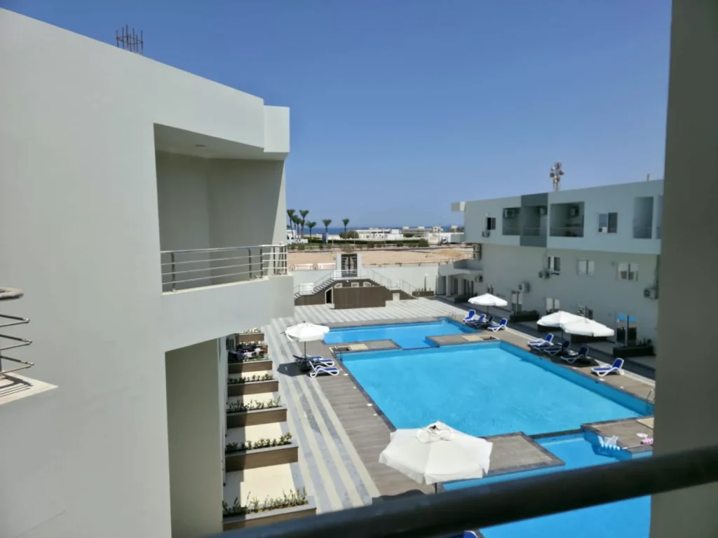 Ready-to-Move One-Bedroom Pool-View Apartment in Magawish