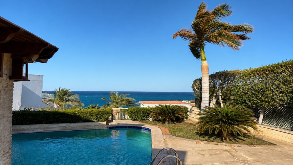 Three-Bedroom Sea-View Villa with Private Pool in Jabal El Hareem